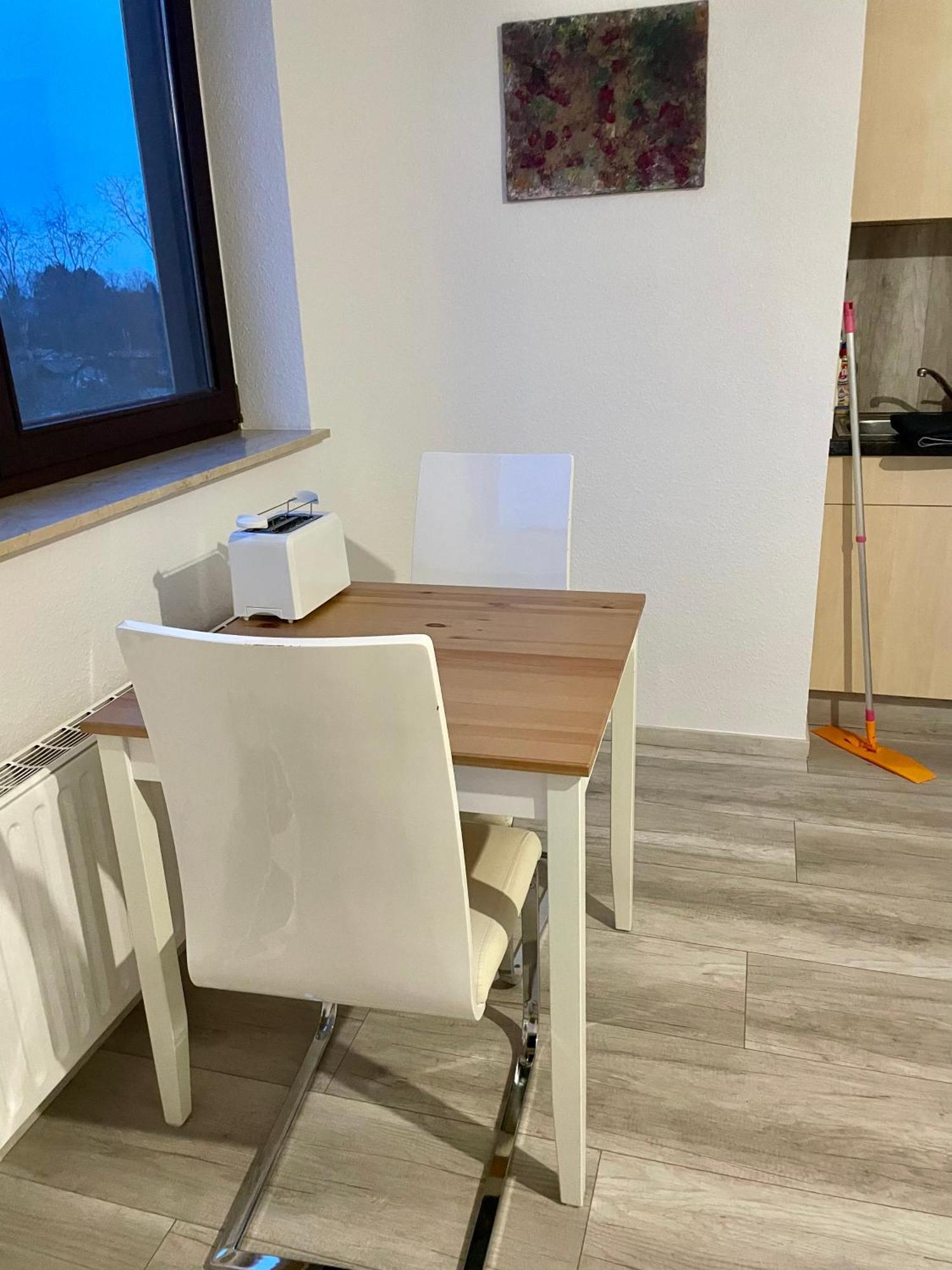 Suesses Apartment Am Klinikum In Solingen Eksteriør billede